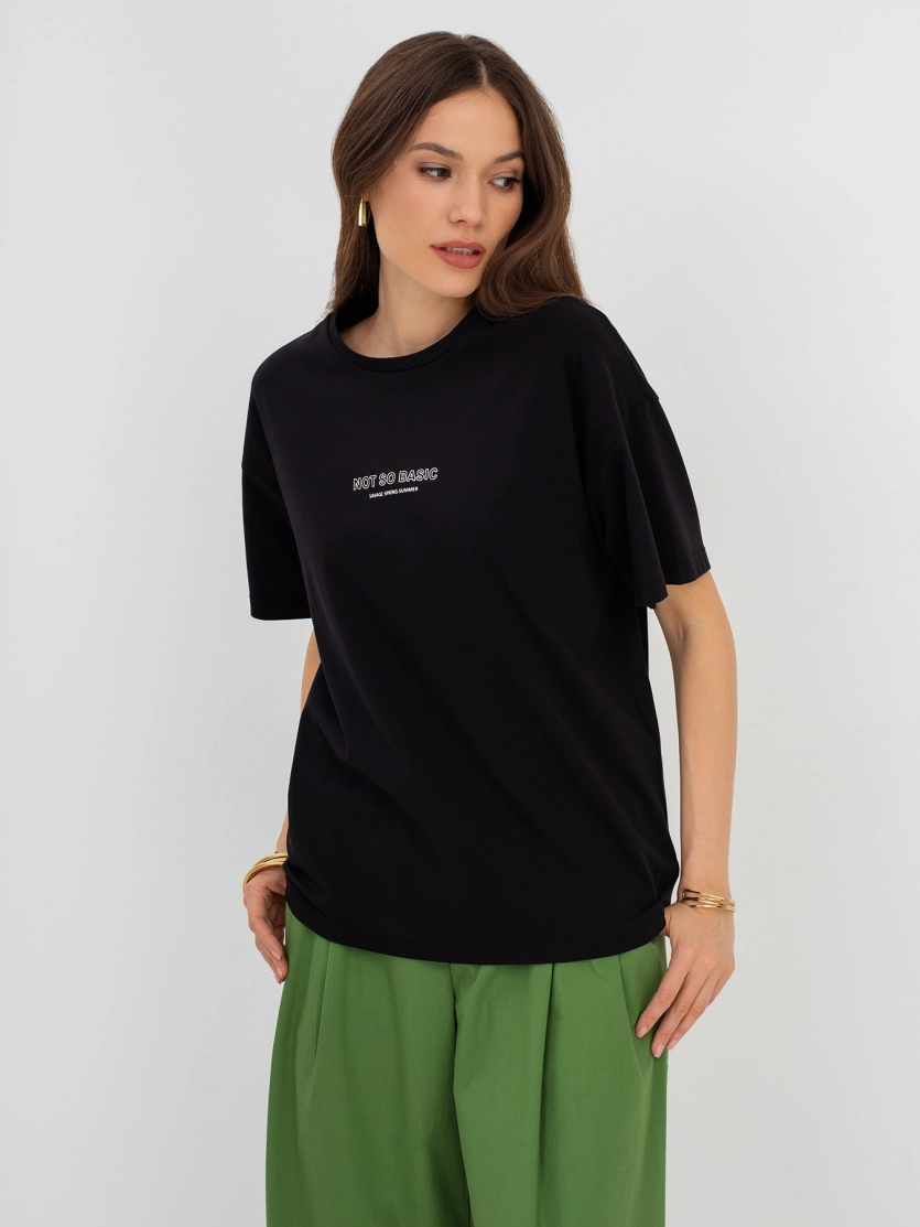Футболка oversize с  минималистичным текстовым принтом