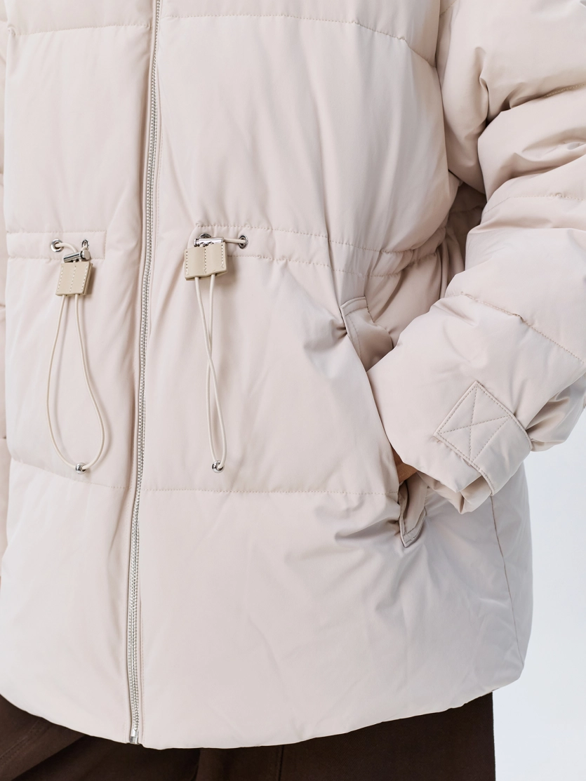 Удлиненная куртка со съемным капюшоном