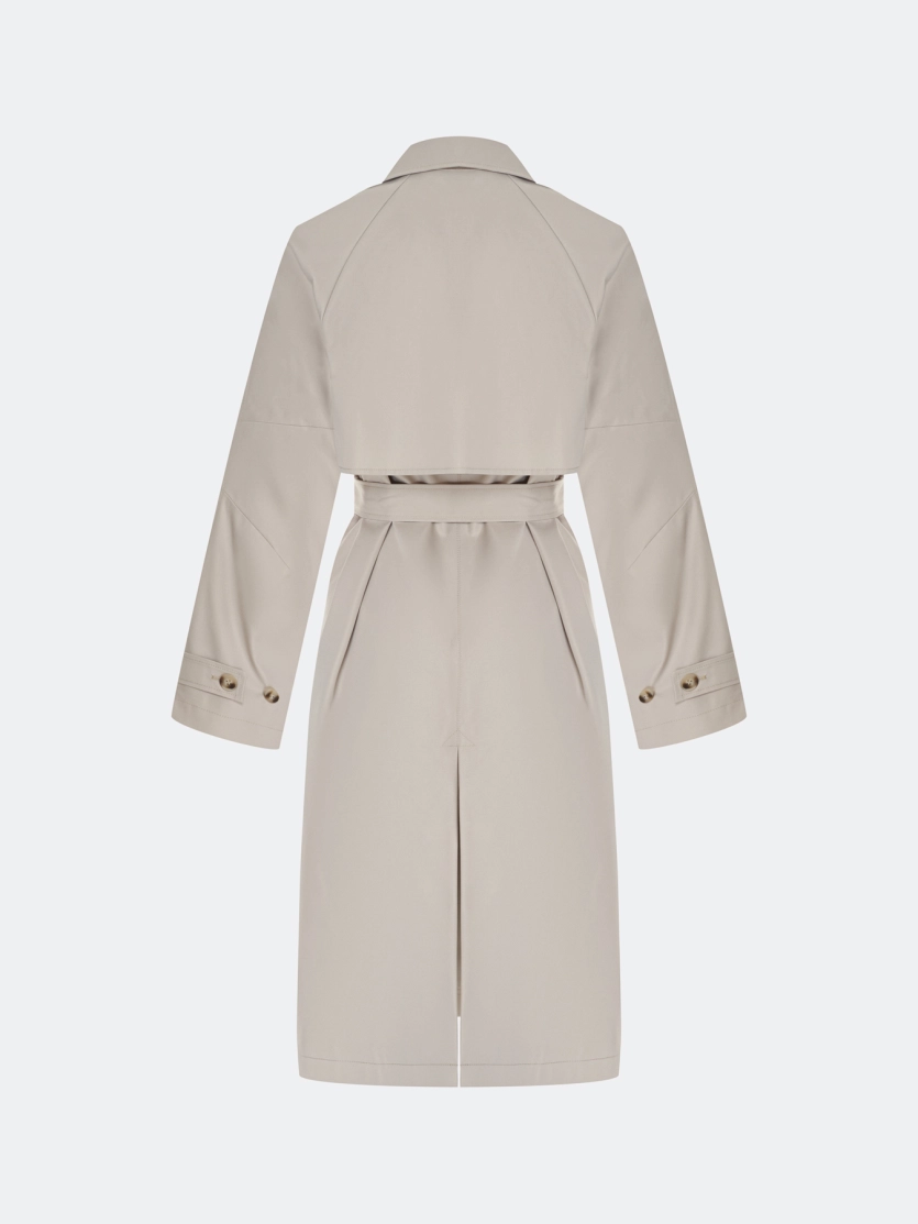 Классический тренч с акцентными пуговицами