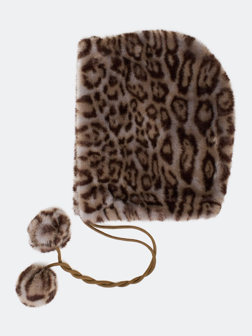 Капор из искусственного меха