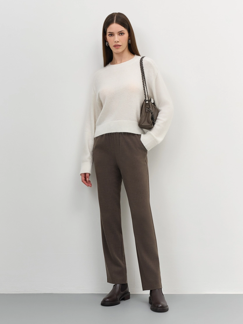 Комфортные брюки на широком поясе