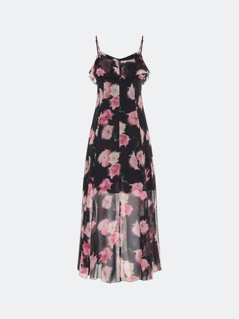 Романтичное платье с ярким цветочным принтом