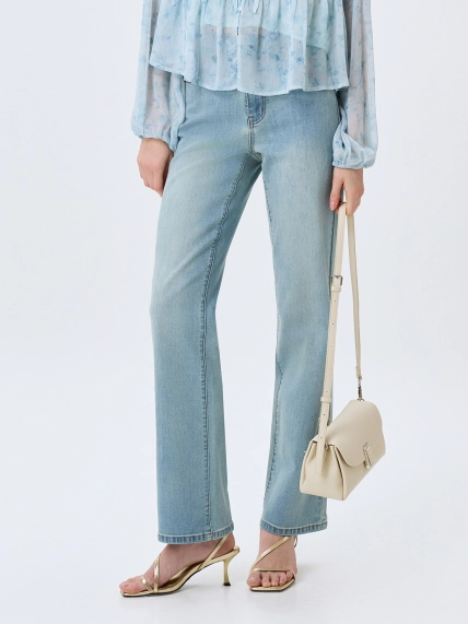 Классические джинсы с деликатной варкой