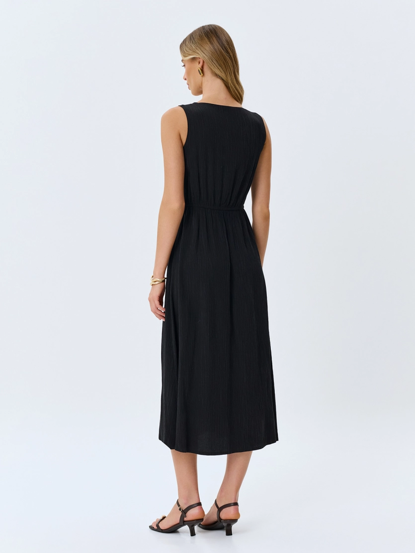 Платье из фактурного тенселя