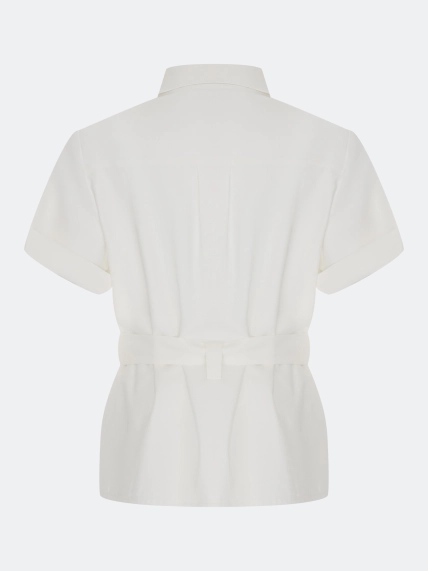 Классическая блузка с поясом