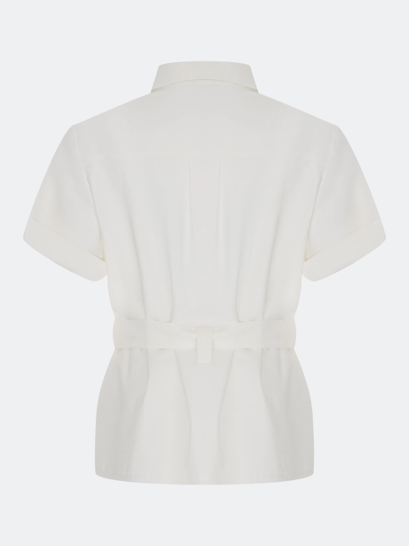 Классическая блузка с поясом