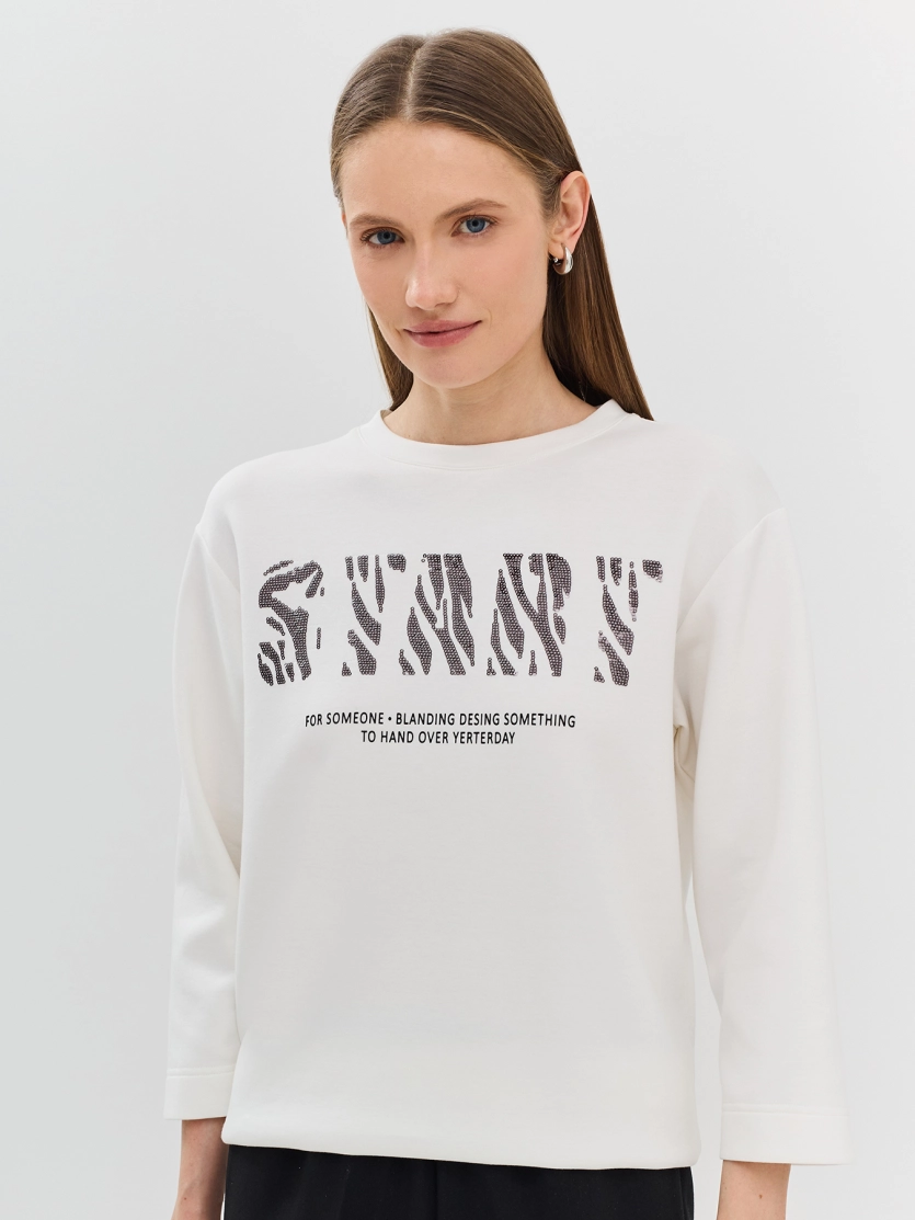 Oversize свитшот с вышивкой