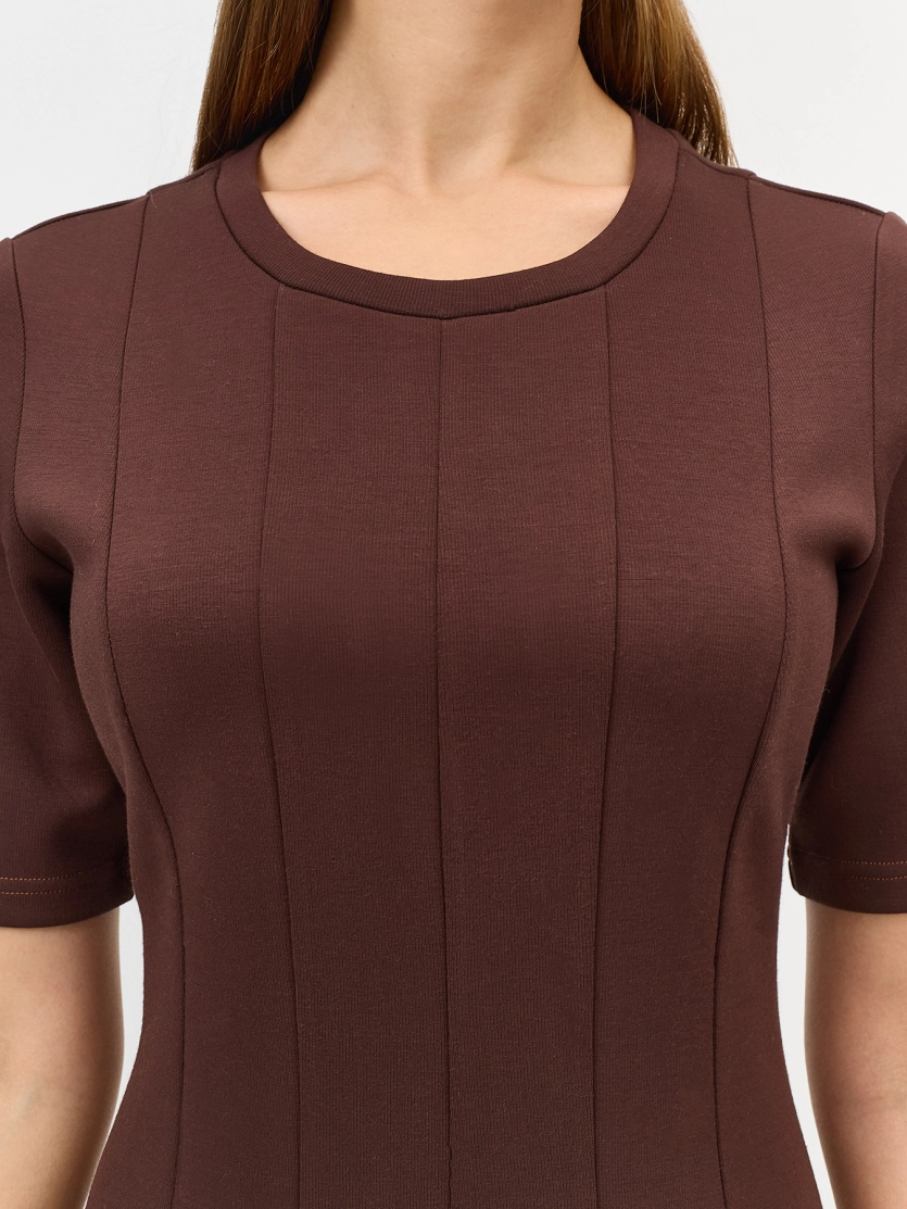 Трикотажное платье из вискозы