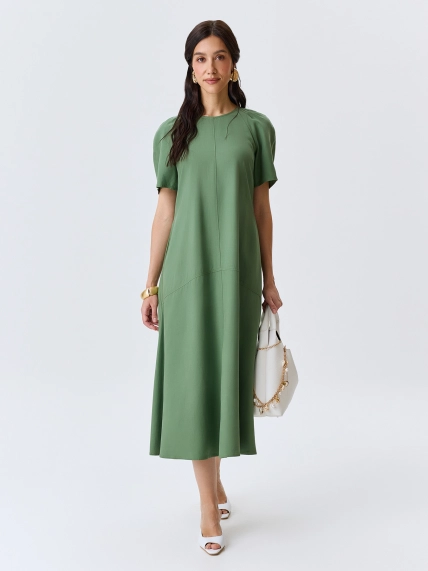 Платье А-силуэта с деталью на спинке