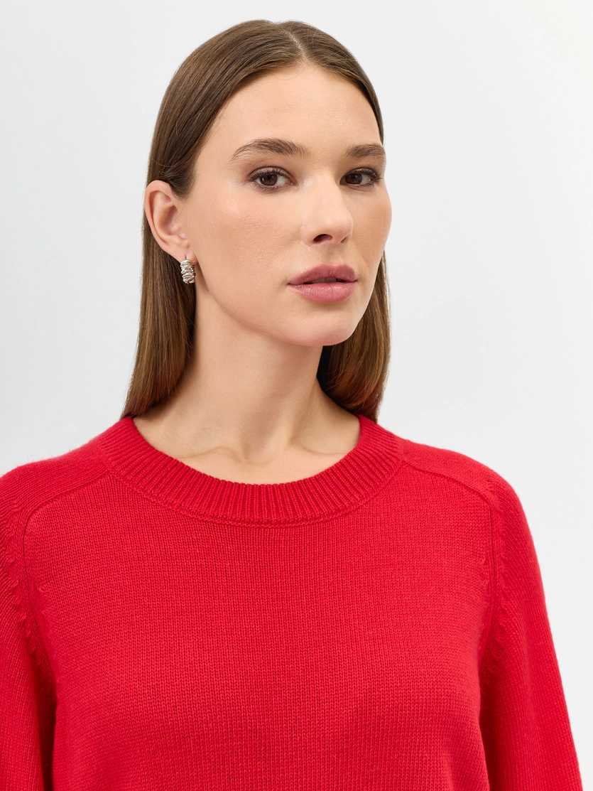 Яркий джемпер с ангорой