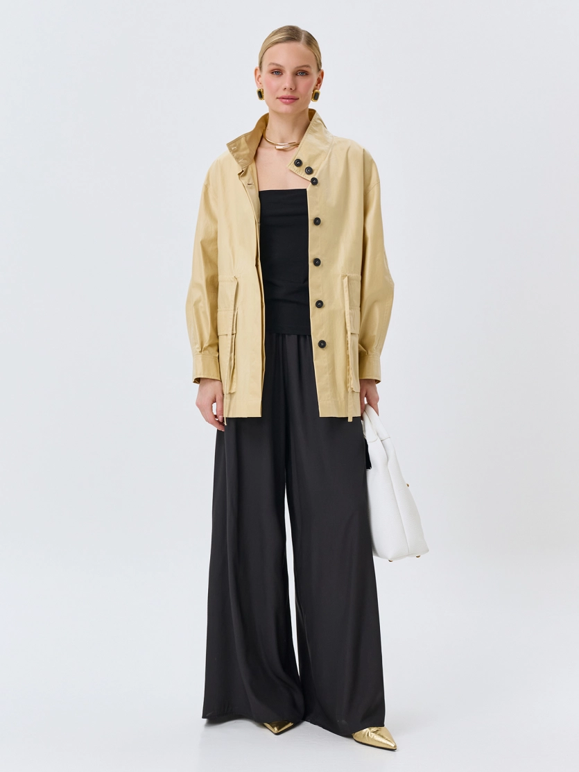 Яркая ветровка из нейлона и хлопка