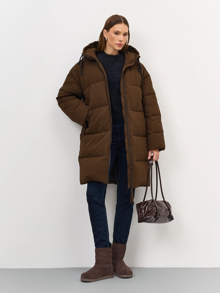 Пальто из фактурной ткани