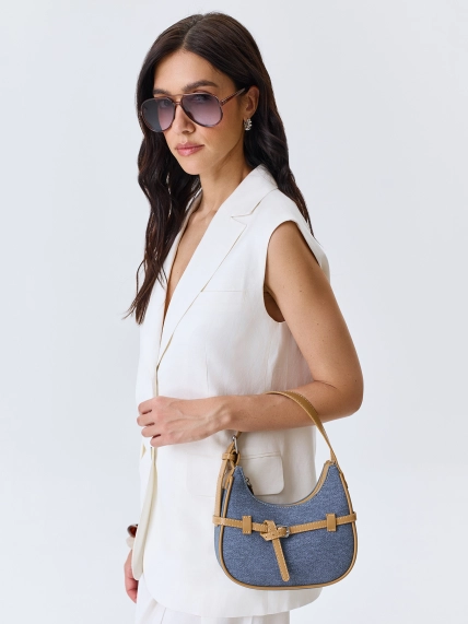 Сумка-багет с акцентными ремешками