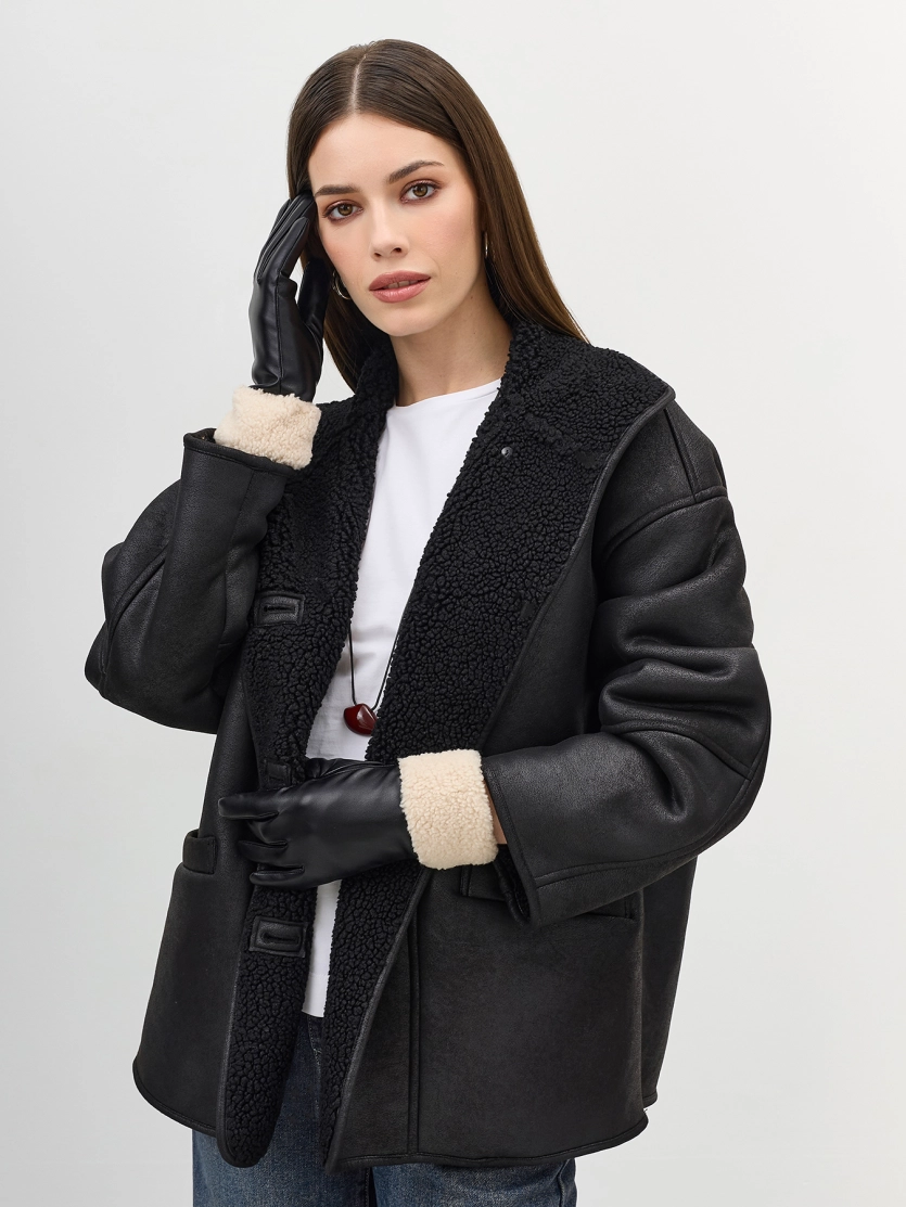 Перчатки из эко кожи с меховыми манжетами