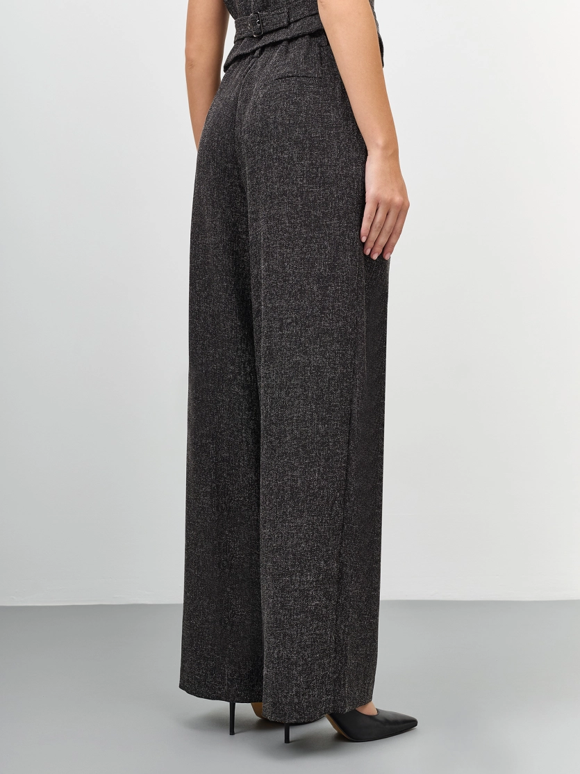 Брюки с мягкими складками из смесовой вискозы