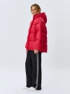 Яркий пуховик Oversize