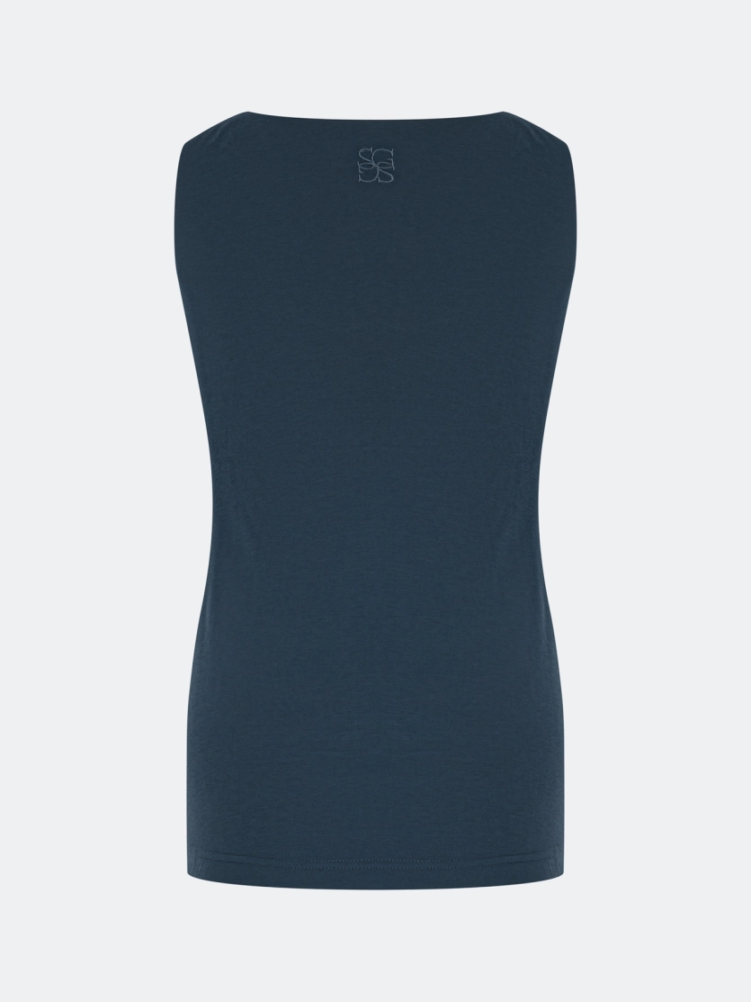 Трикотажный топ с декором