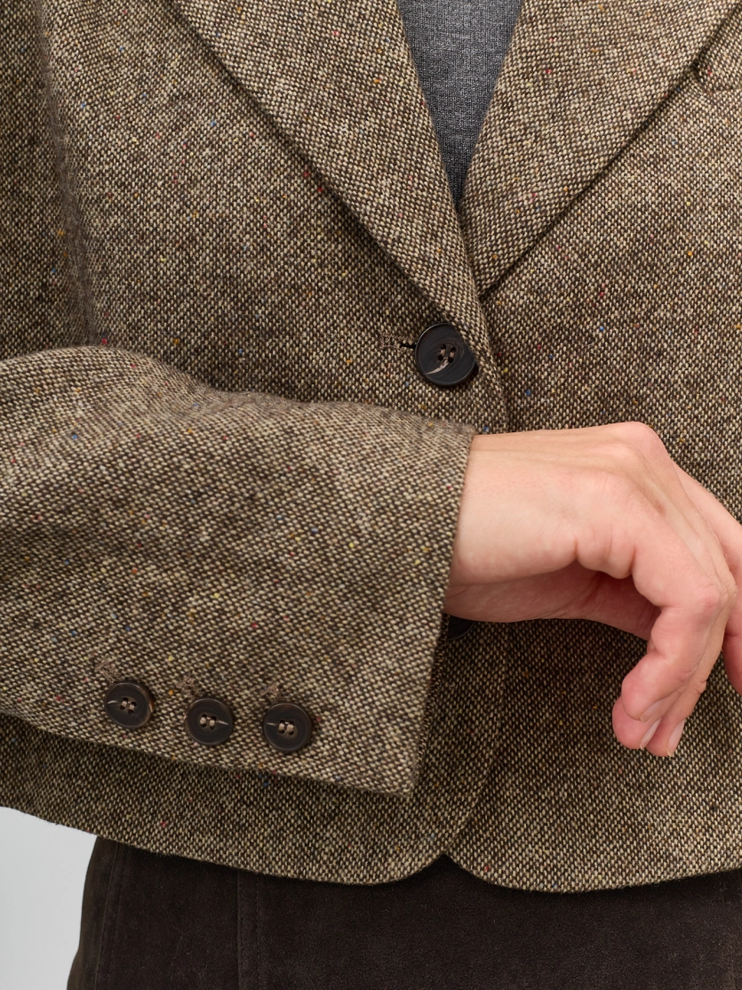 Укороченный жакет из твида