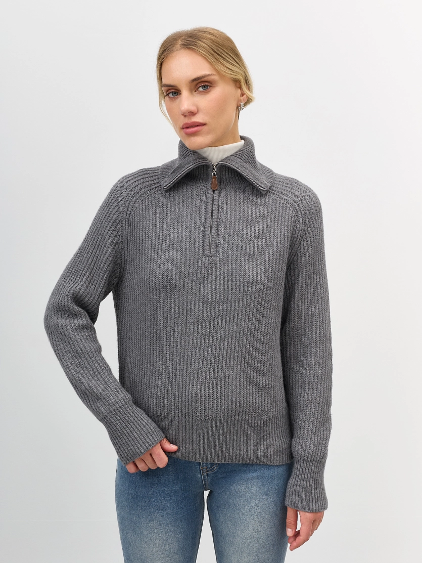 Свитер с отложным воротником на молнии