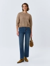 Утепленные джинсы с декоративным брелоком