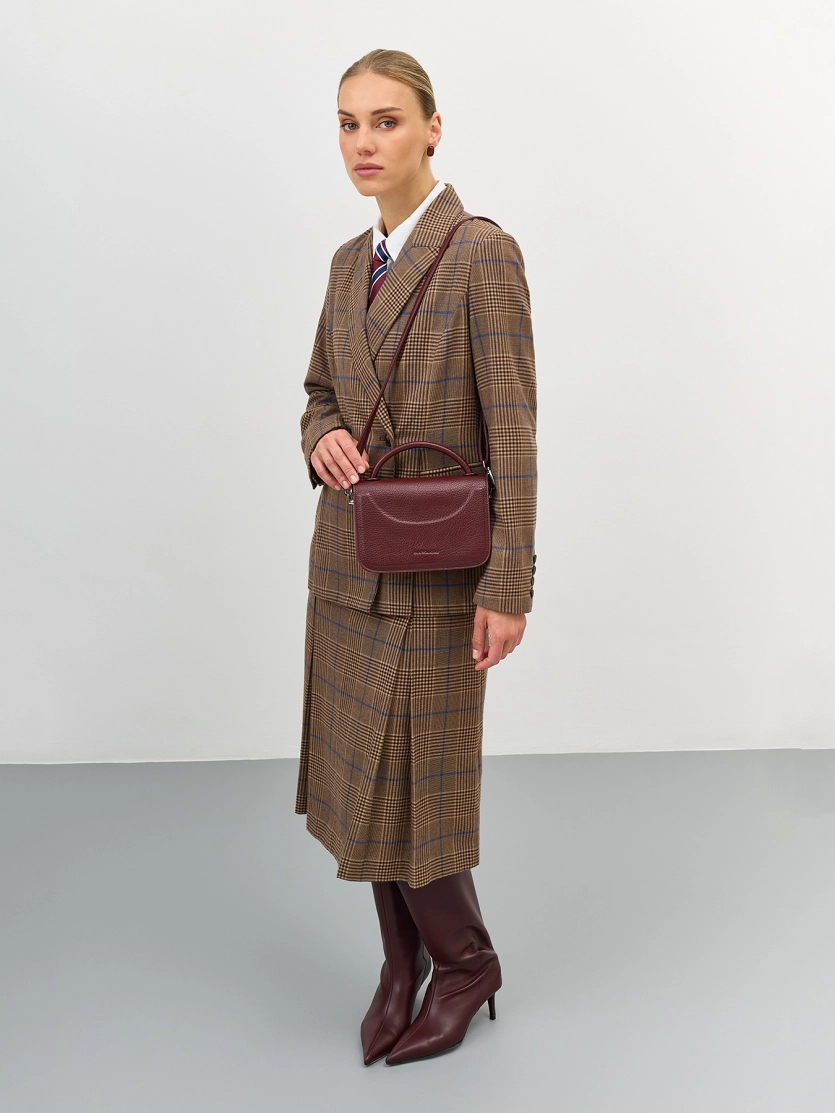 Юбка в клетку со складками