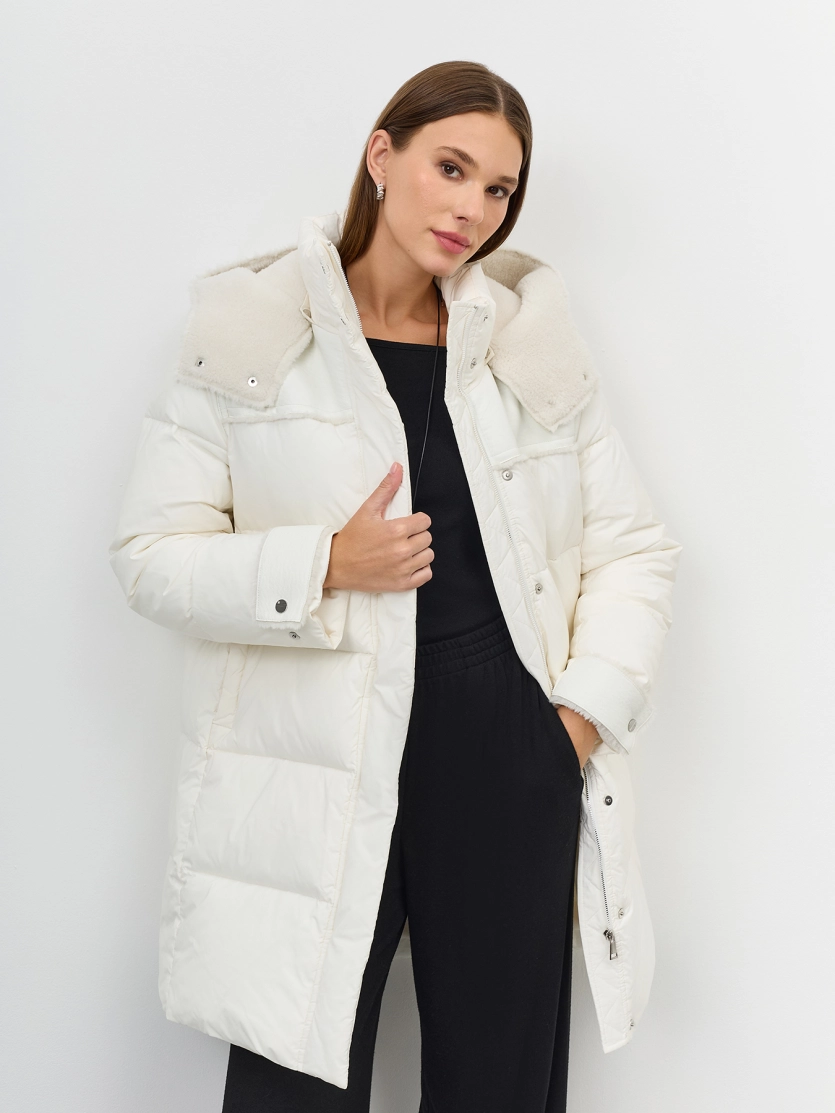 Пальто с капюшоном из искусственной овчины