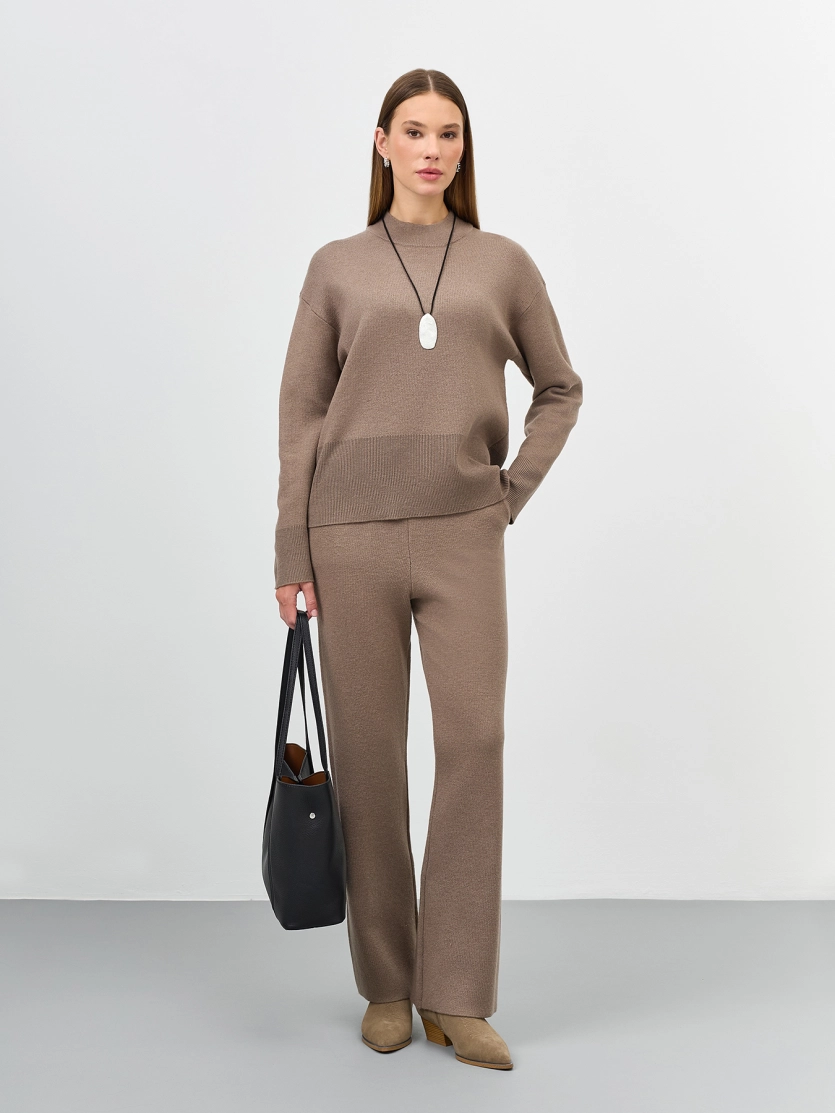 Свободный свитер с шерстью