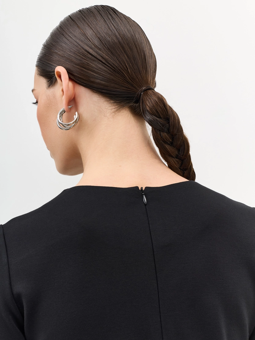 Элегантное платье-миди с разрезом