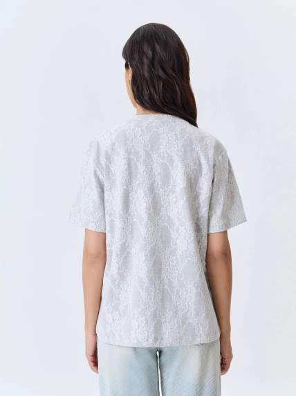 Oversize футболка с кружевом
